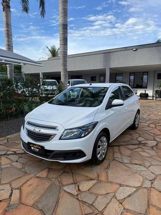 CHEVROLET ONIX 1.4 MPFI LT 8V FLEX 4P MANUAL CHEVROLET ONIX 1.4 MPFI LT 8V FLEX 4P MANUAL
